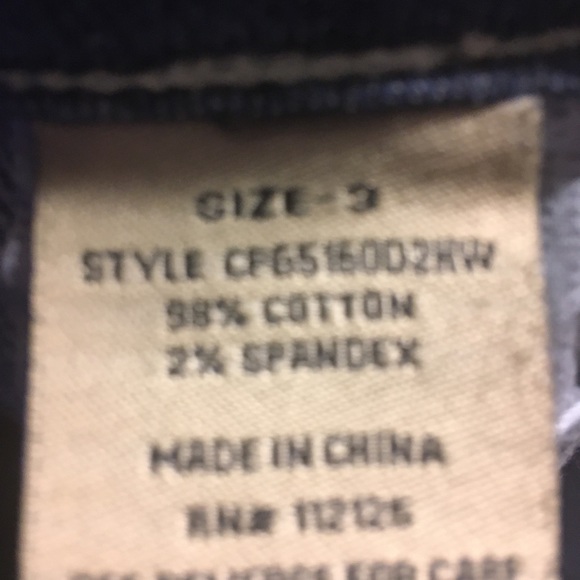 Celebrity Pink Distressed Jeans Size 3 - Picture 11 of 11